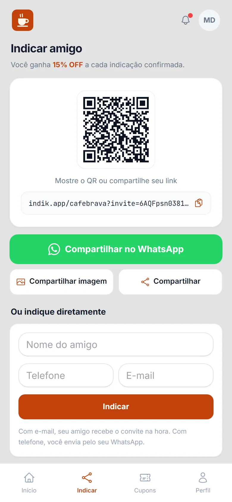 Tela de indicação do app da loja, com QR code e botão de compartilhar no WhatsApp
