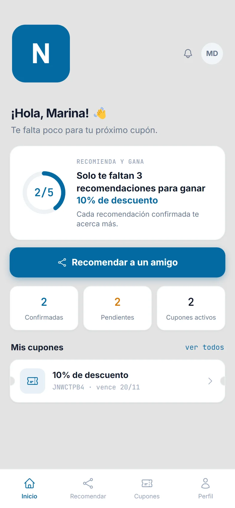 App de Nordly, en azul, con el progreso de recomendaciones de la clienta